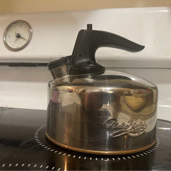 Revere Ware 6 Cup Copper Bottom Teapot - Picture 5 of 9